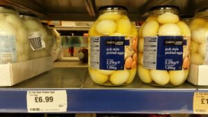 Pub Style Pickled Eggs