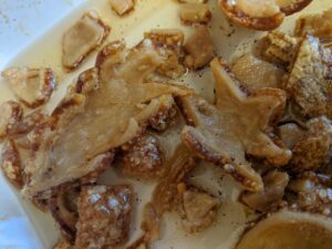 Pork crackling Christmas tree & star decoration in a pan